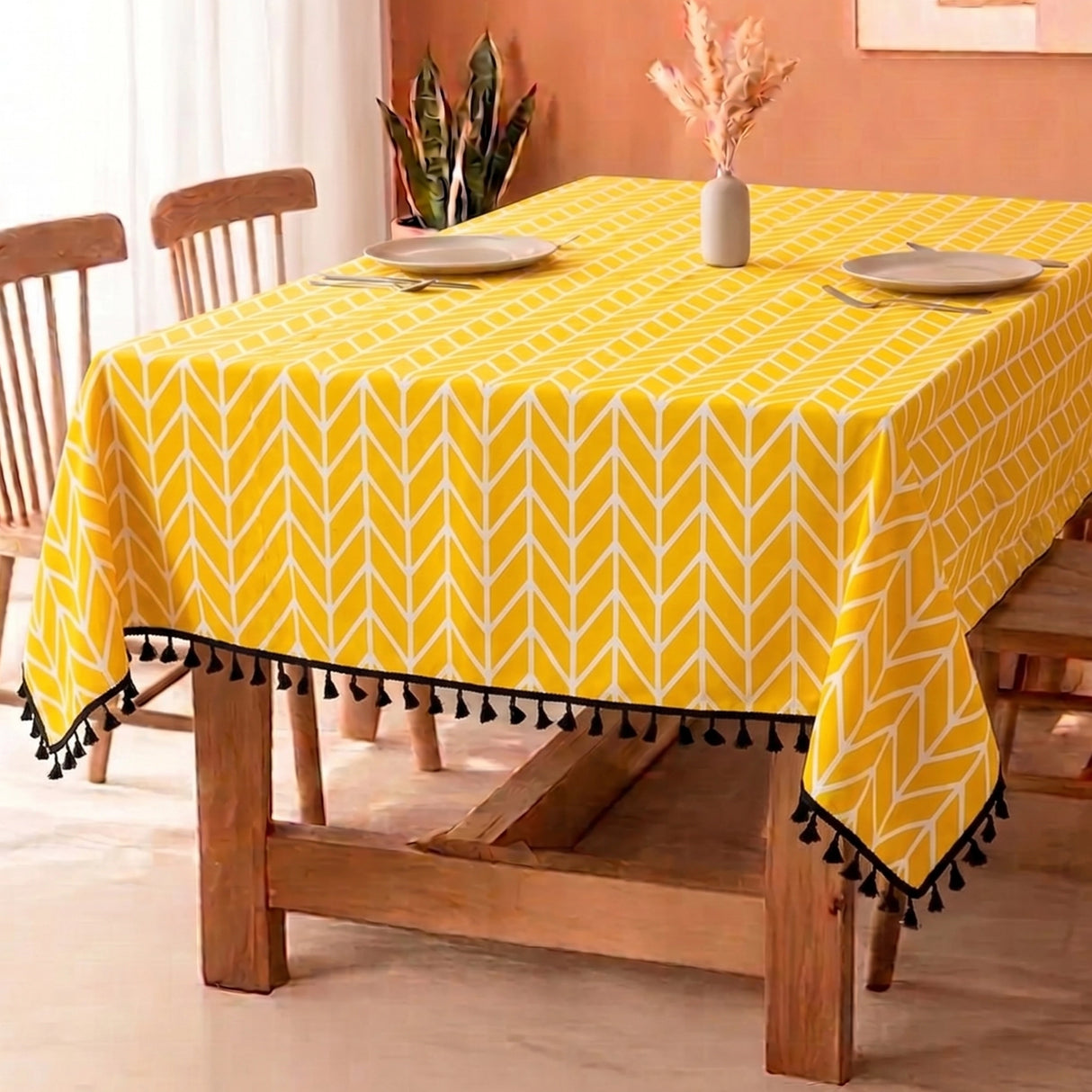 Imprimer Handpicked Aztec - Table Cover (Yellow)