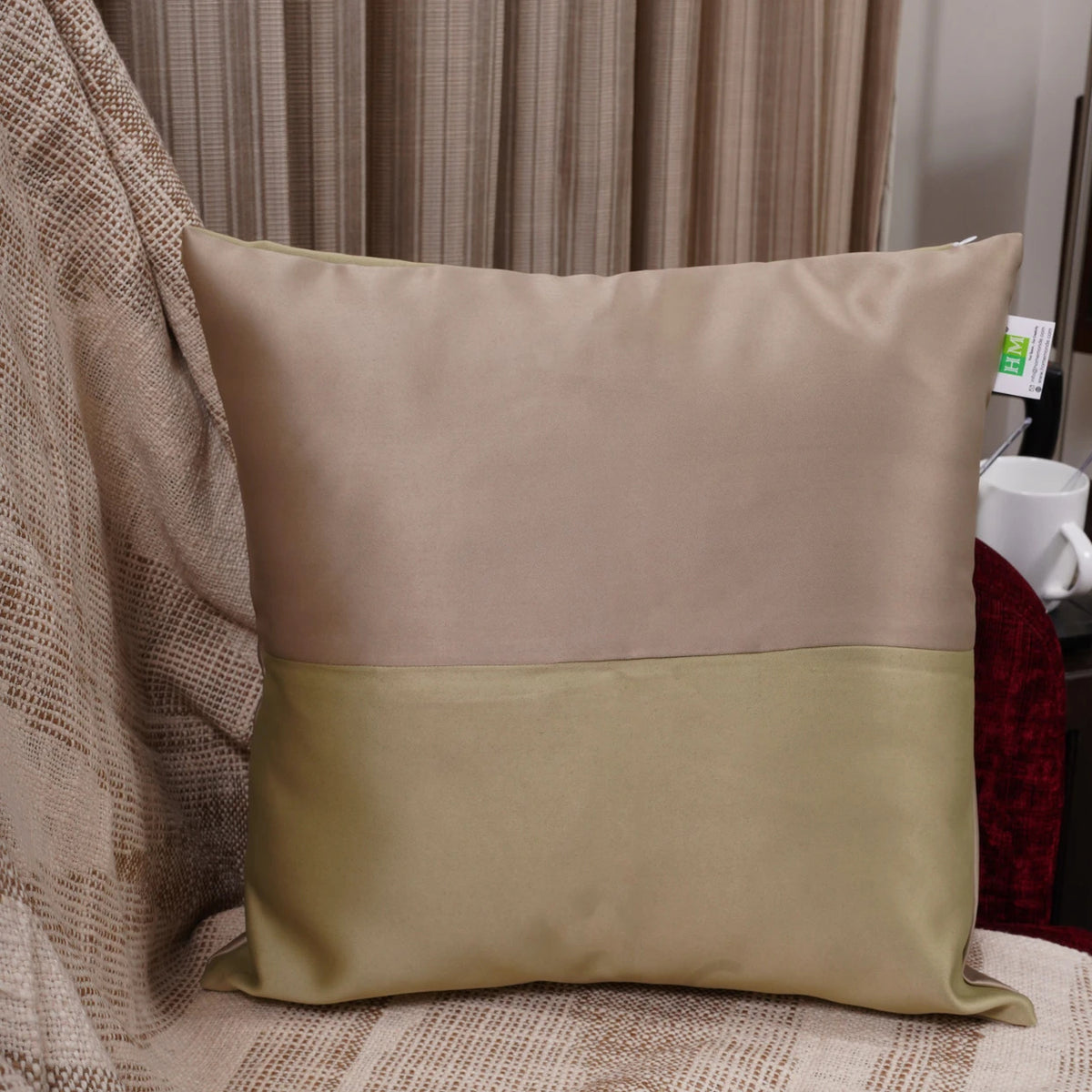Double Color Pattern Cushion Cover (Beige & Olive)