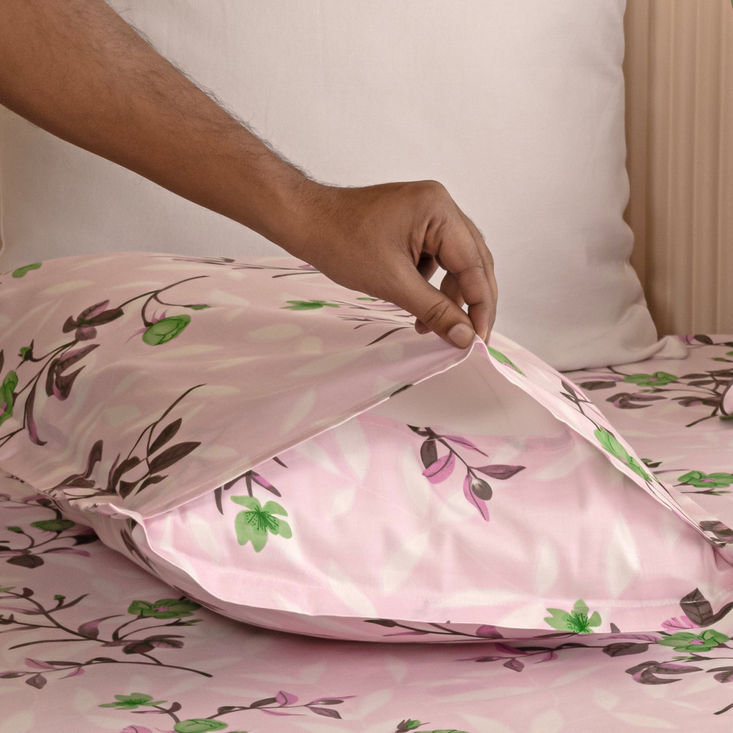 Imprimer floral mist - Pillow Cover (Lavender Pink) (Bedsheet Excluded)