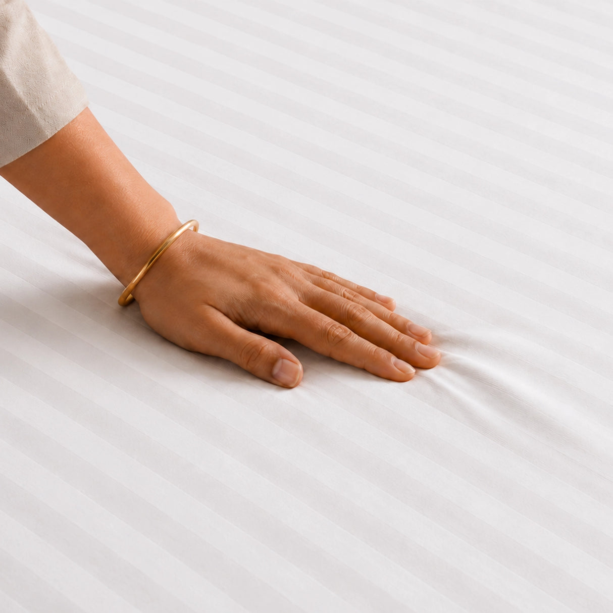 Breton Nap - Satin Stripes Bedsheet (White)
