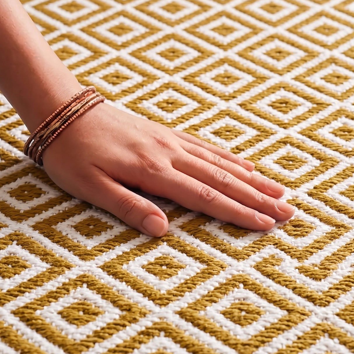 Tessitura Confetti - Diamond Cotton Rug (Mustard & White)
