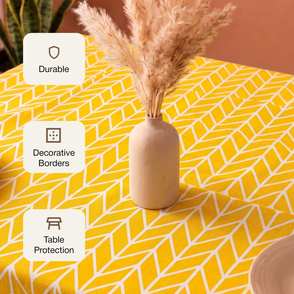 Imprimer Handpicked Aztec - Table Cover (Yellow)