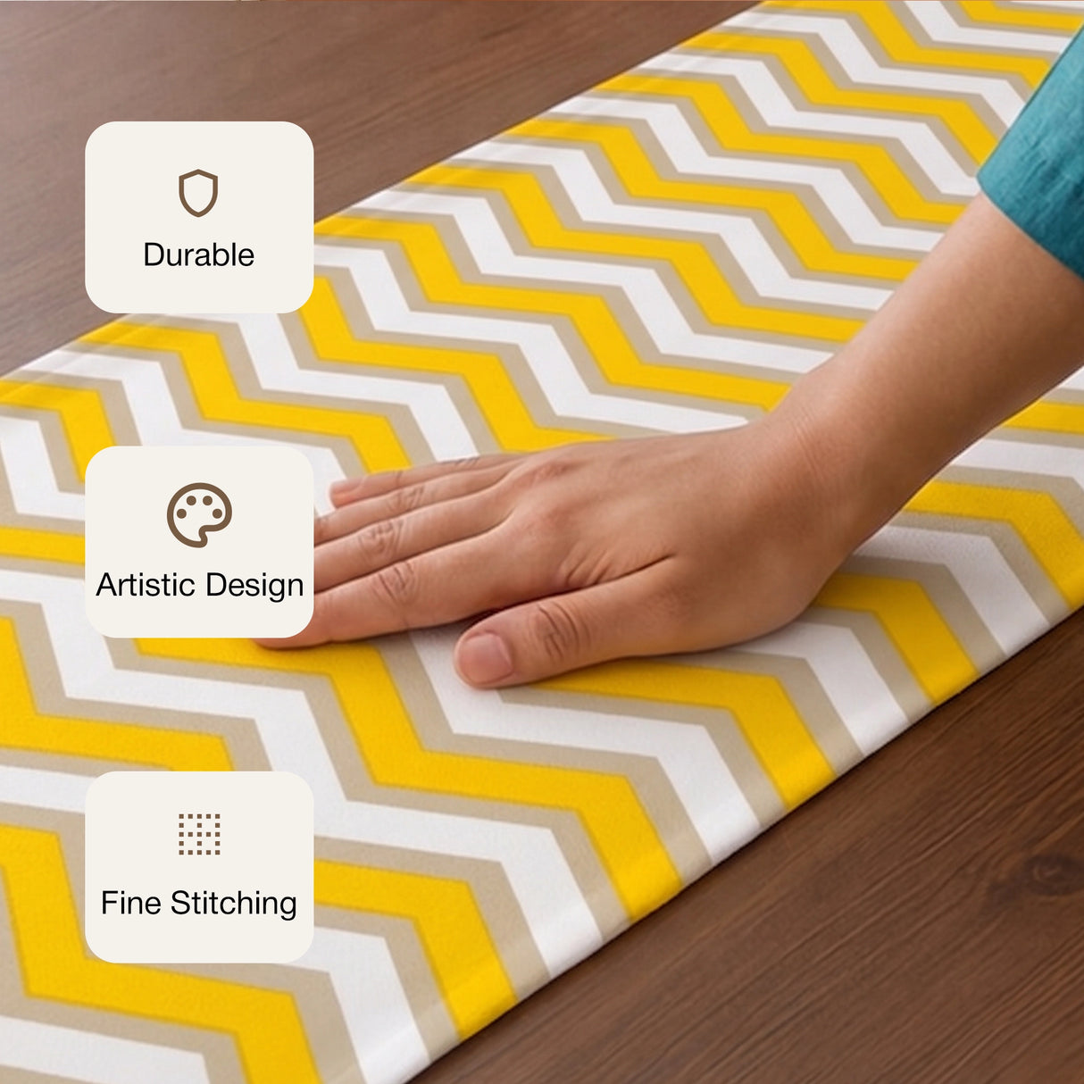 Imprimer Chevron - Printed Table Runner (Yellow)