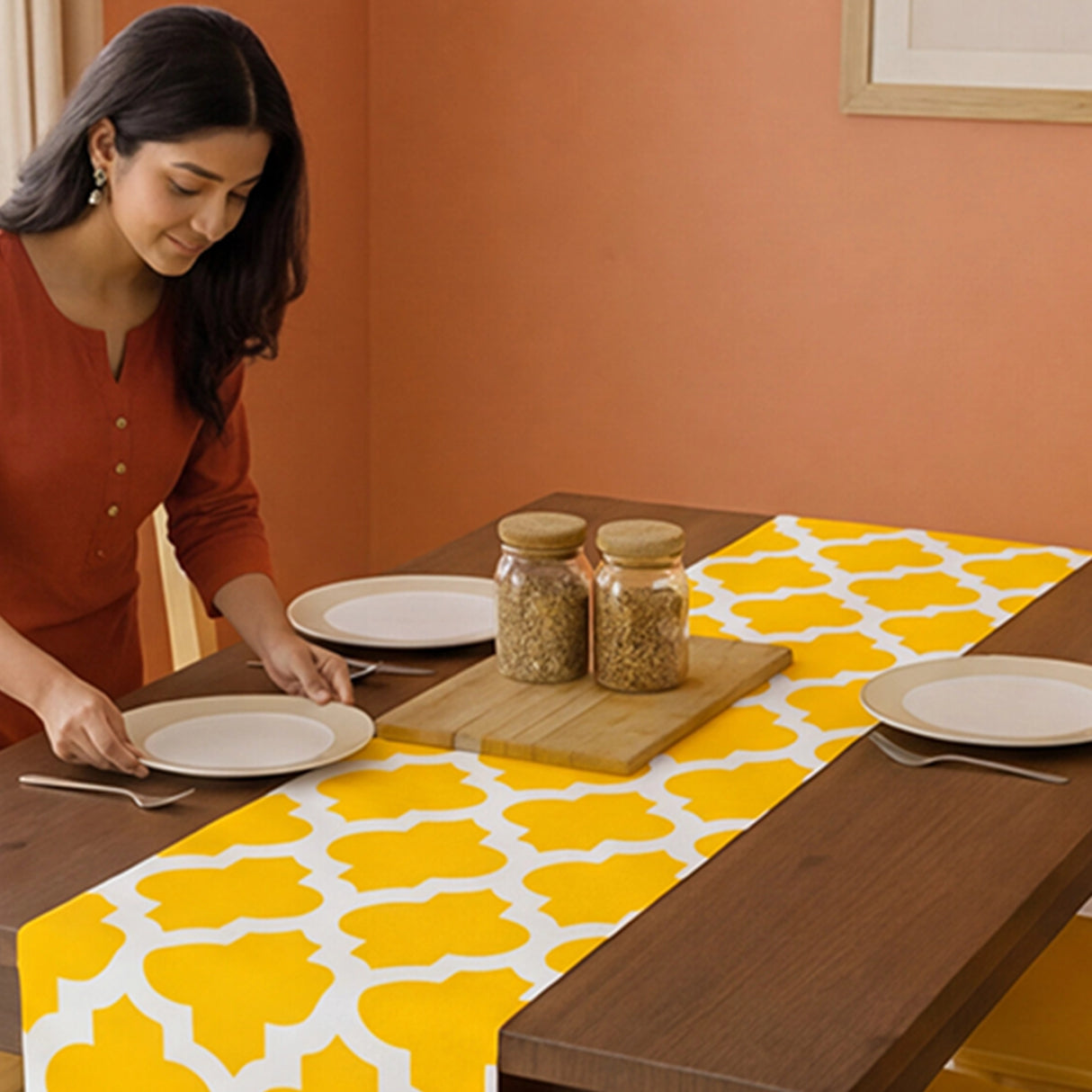 Imprimer Quatrefoil - Printed Dining Table Runner (Yellow)