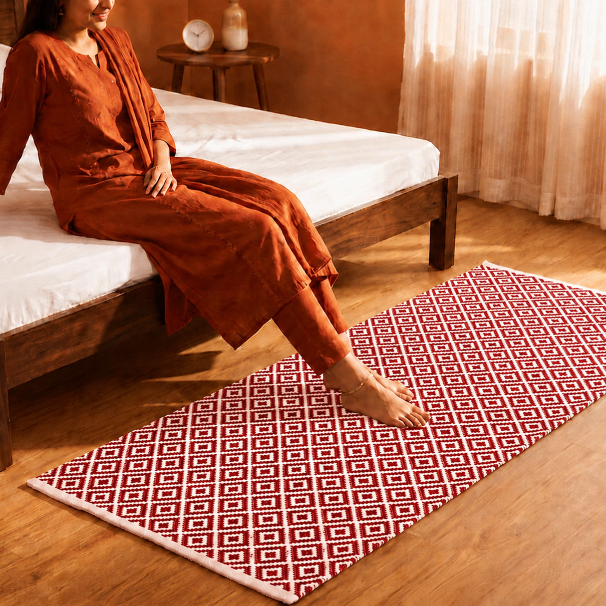 Tessitura Confetti - Diamond Cotton Rug (Red & White)