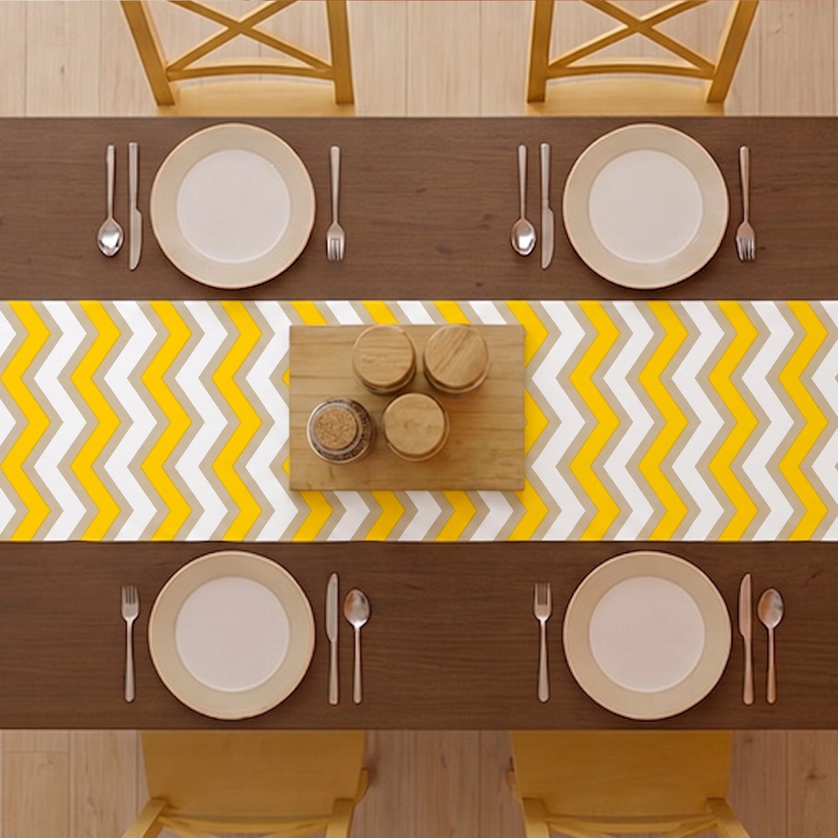 Imprimer Chevron - Printed Table Runner (Yellow)