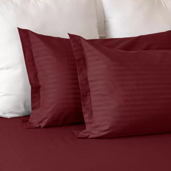 Maroon pillow cover