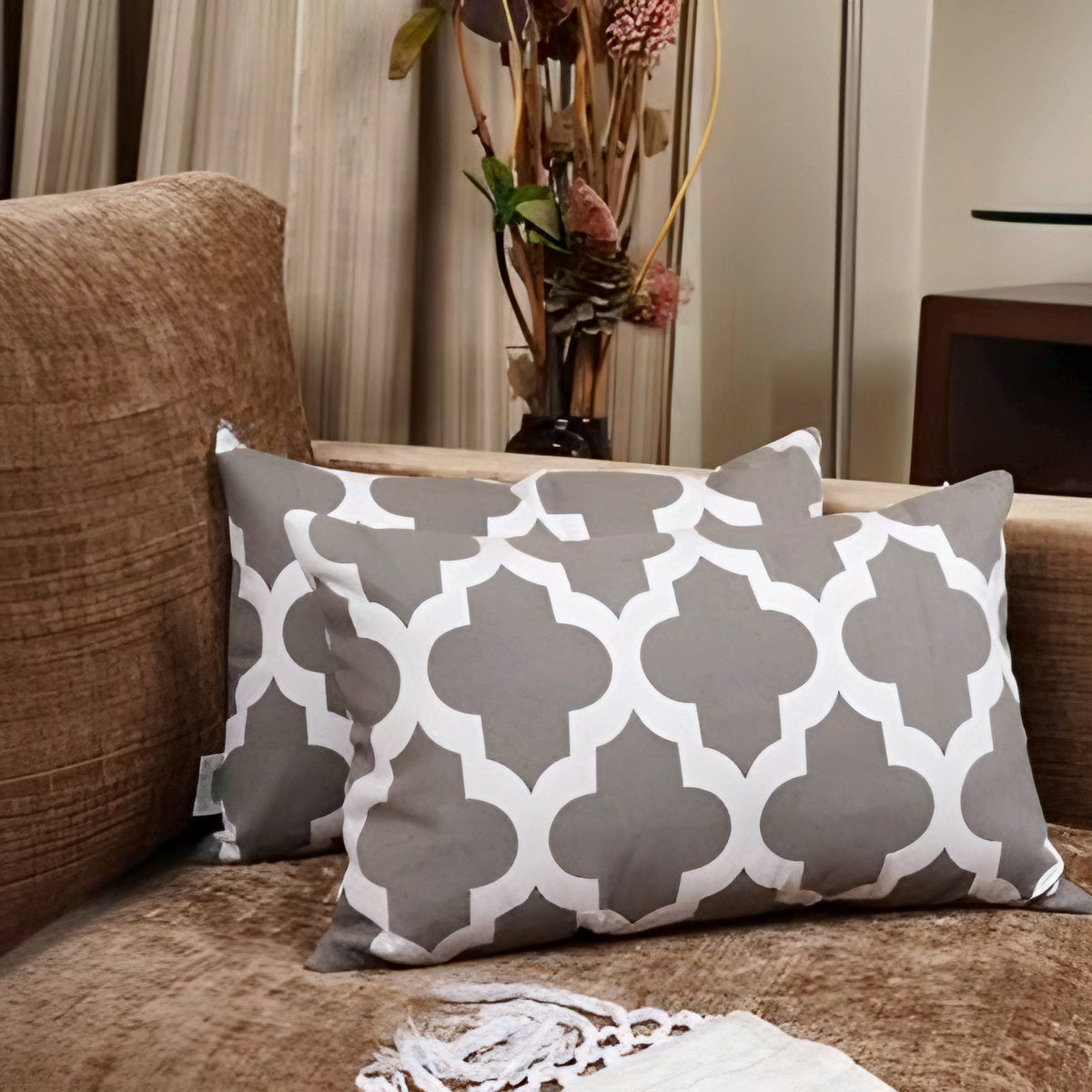 Imprimer Quatrefoil - Printed Lumber Cushion Cover (Grey)