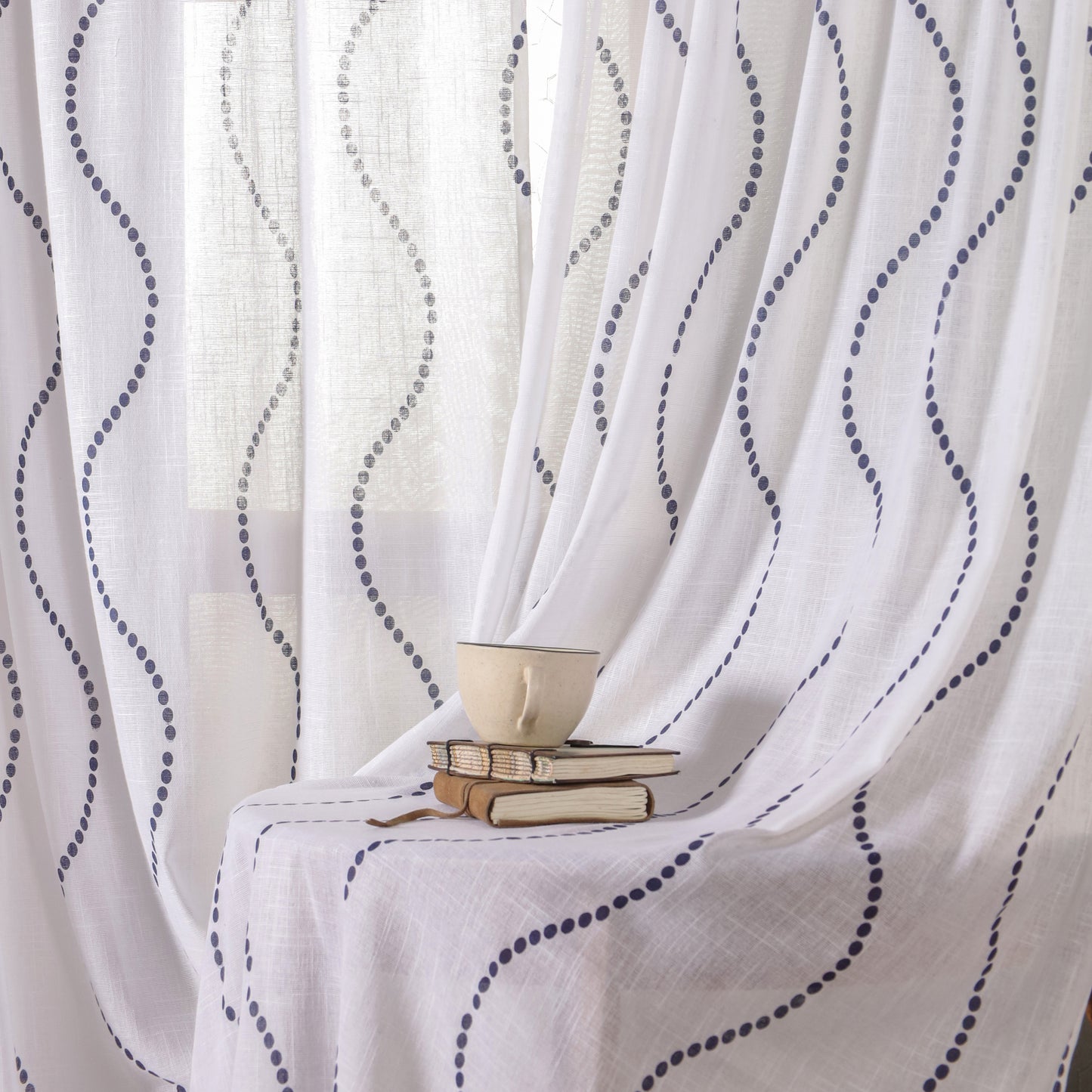 Imprimer Wavy Rhythm - Sheer Curtain Rod Pocket