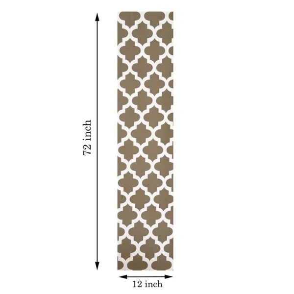 Imprimer Quatrefoil - Printed Dining Table Runner (Grey)