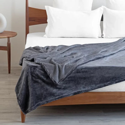 Fort Mellow - Plush Blanket Grey