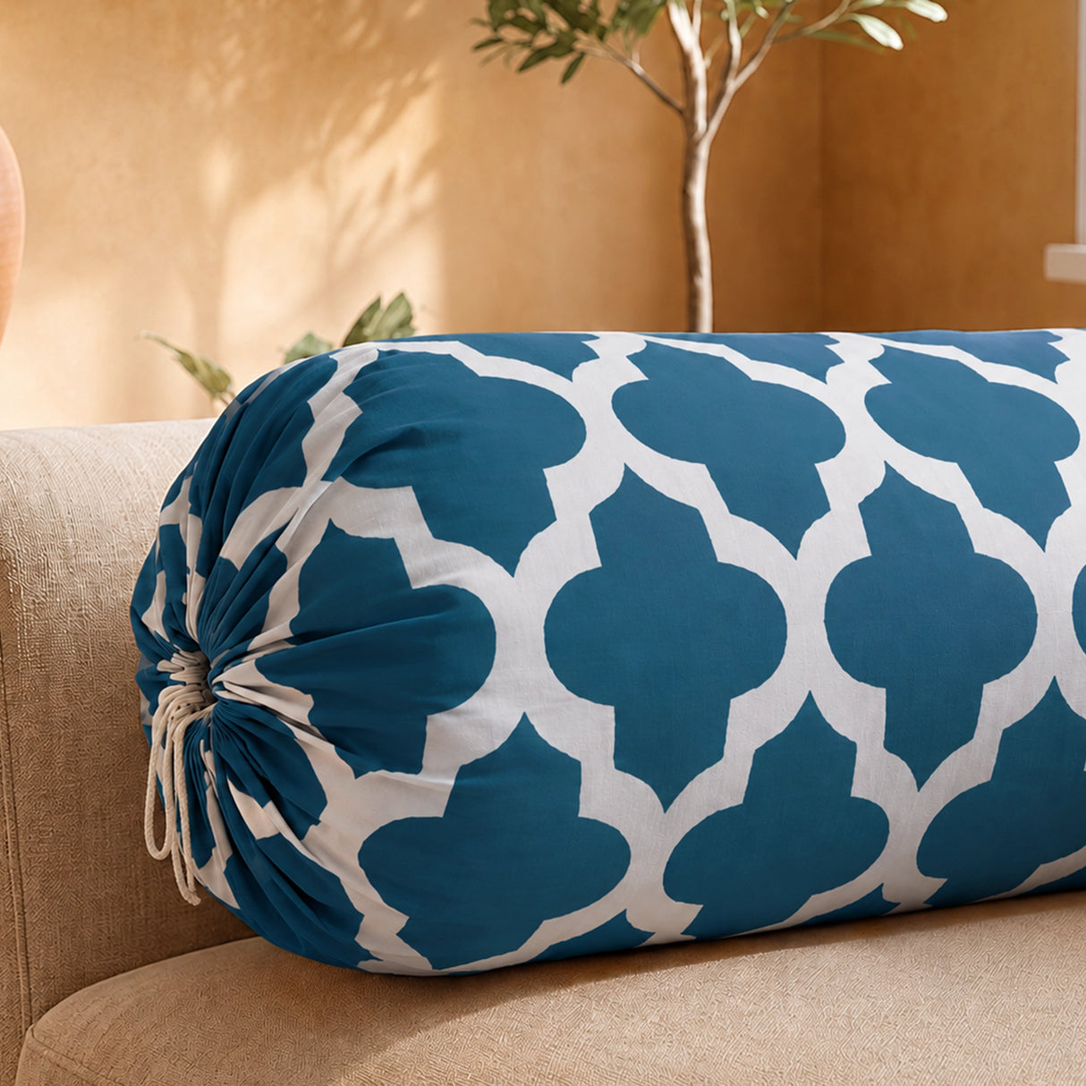 Imprimer Quatrefoil - Printed Bolster Cover (Blue)