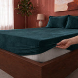 Homemonde Lightweight - Fleece Fitted Bedsheet (Emerald Green)
