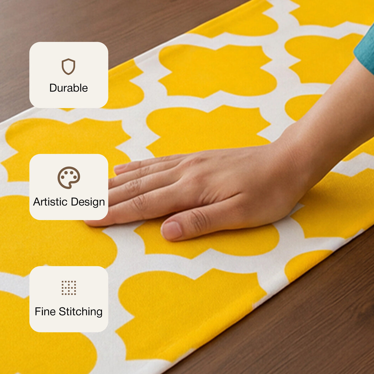 Imprimer Quatrefoil - Printed Dining Table Runner (Yellow)