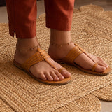 Natural Scalloped Jute Area Rug - Rectangular