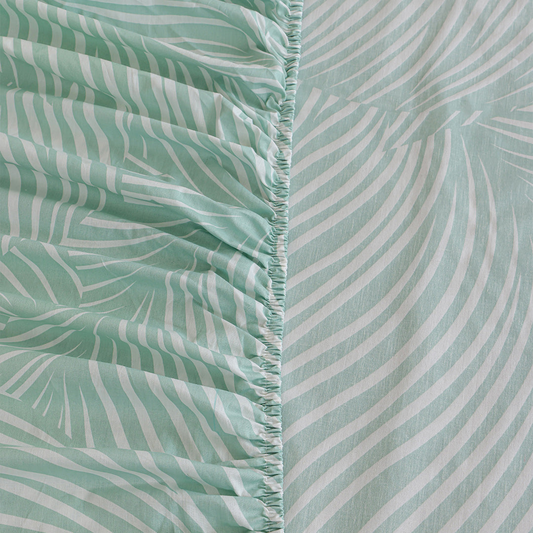 Mint Green Feather - Fitted Sheet (Mint Green & White)