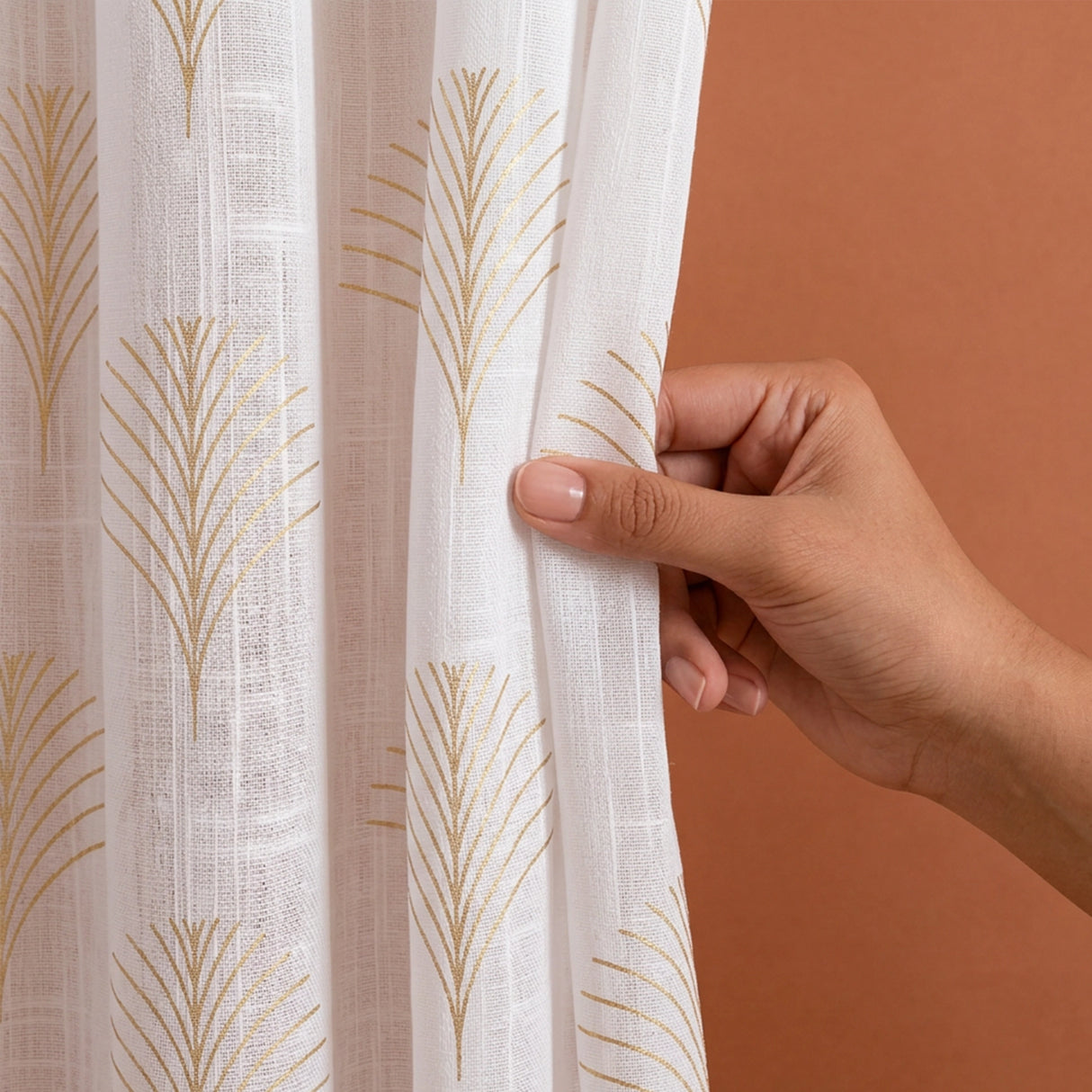 Imprimer Palmetto Plume - Gold Tree Printed Eyelet Sheer Curtain