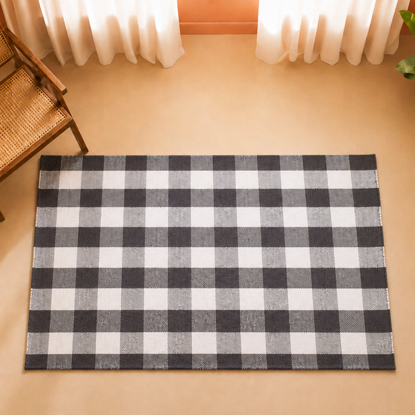 Breton Shadowplay - Plaid Rug (Grey & White)