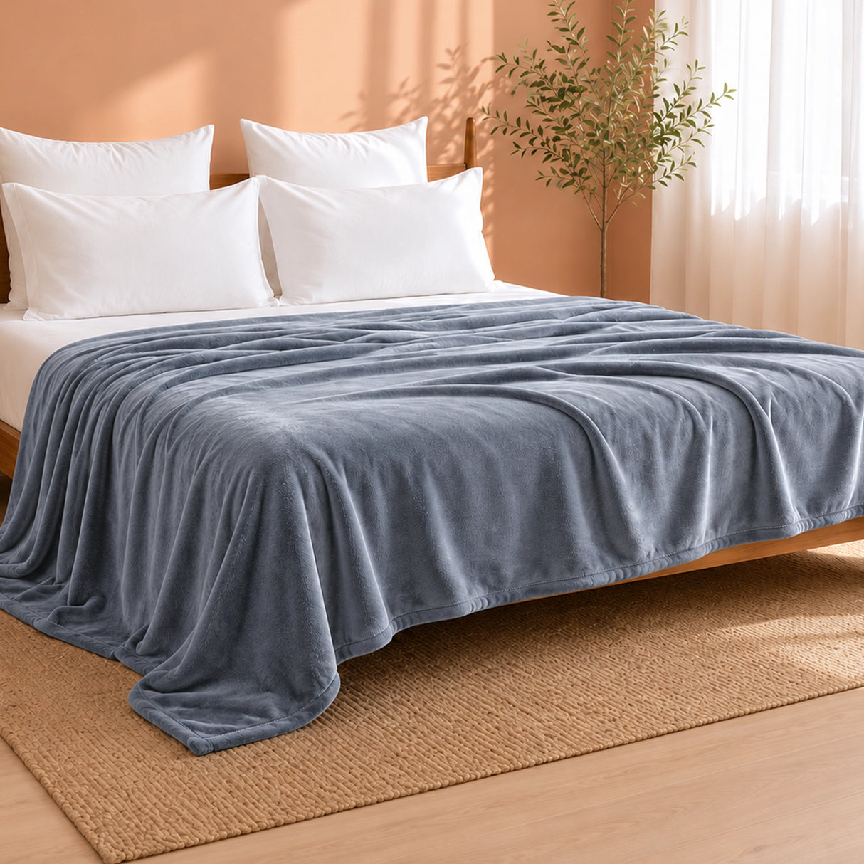Fort Mellow - Solid Plush Blanket (Frost Blue)