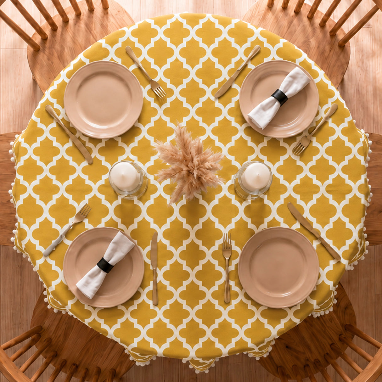 Cotton Quatrefoil Printed Dining Table Cover