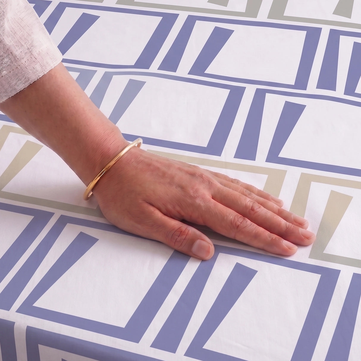 Imprimer Modern Maze - Printed Bedsheet (Multicolor)