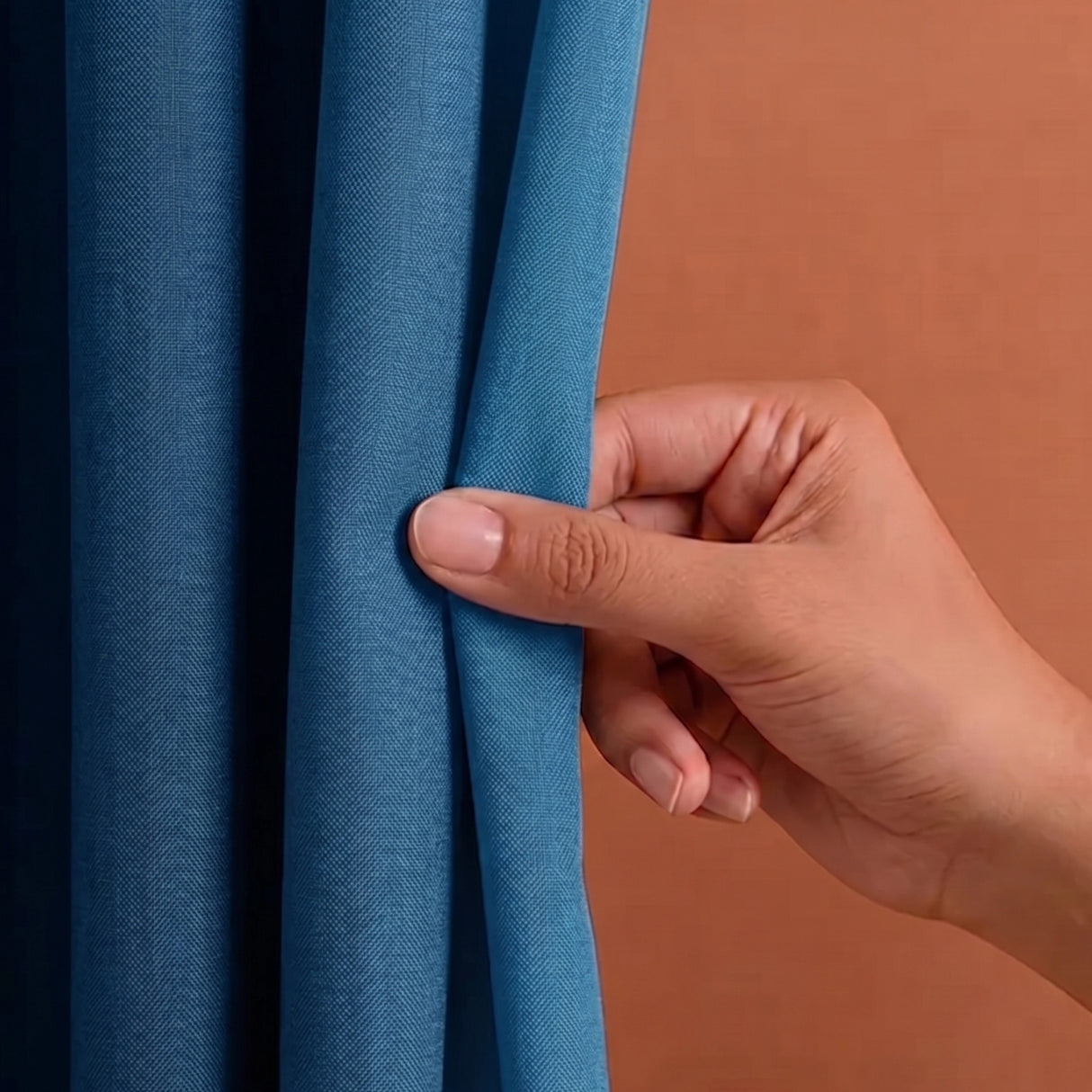 Fort Essential - Curtain