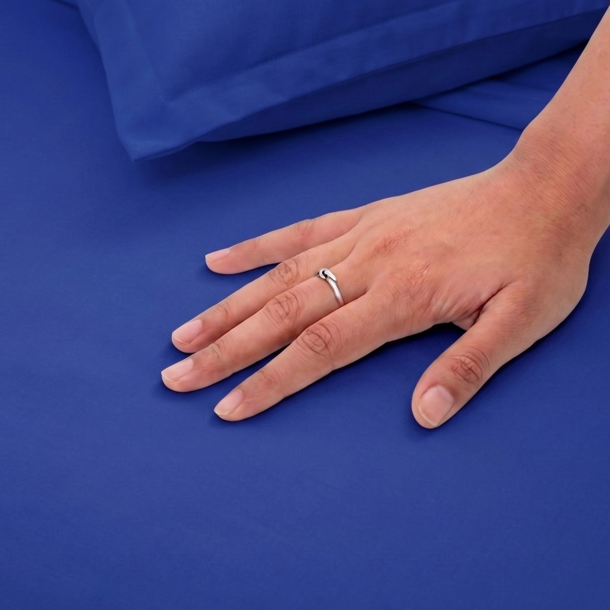 Fort Mellow - Solid Duvet Cover (Navy Blue)