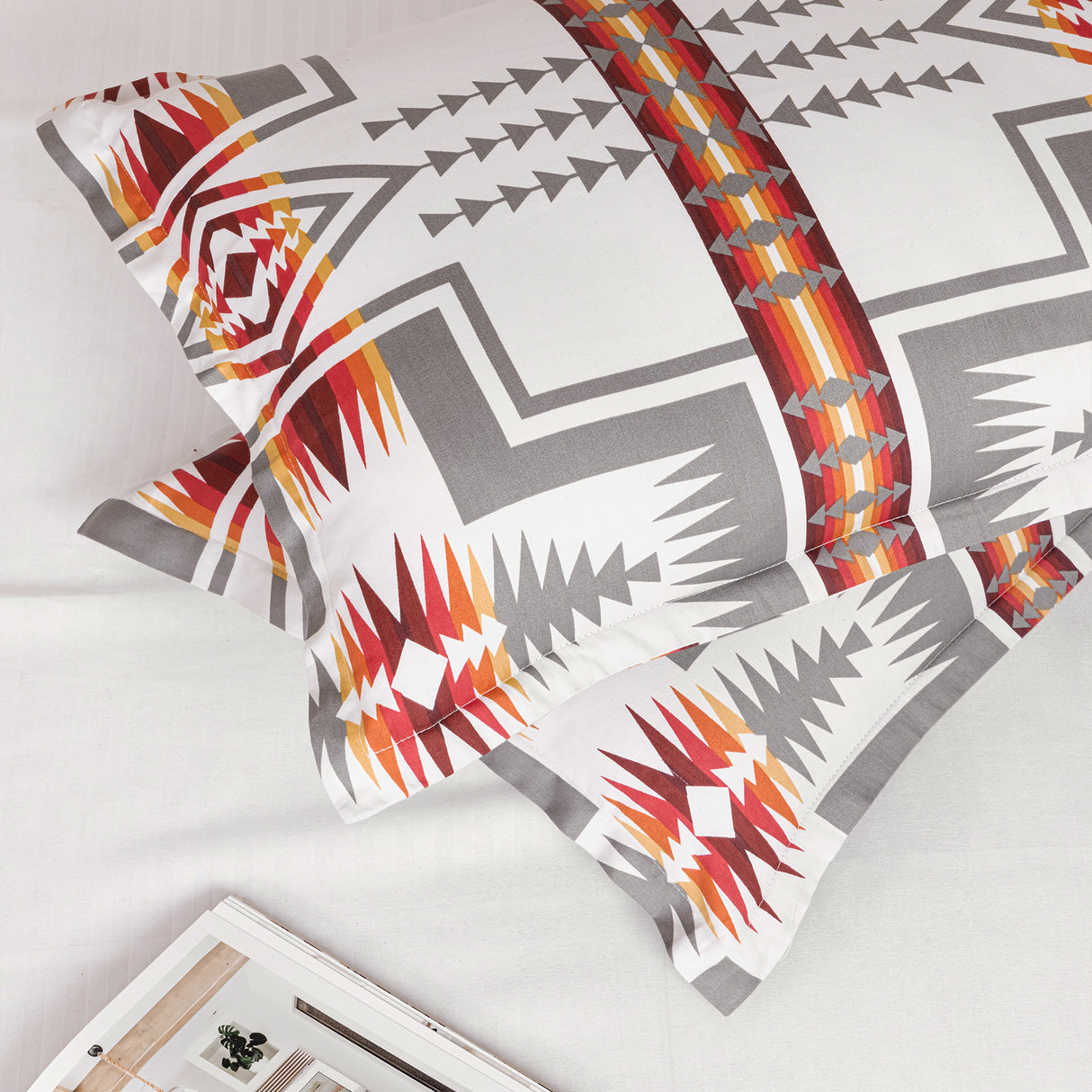 Imprimer Nomadic Dreams- Pillow Cover