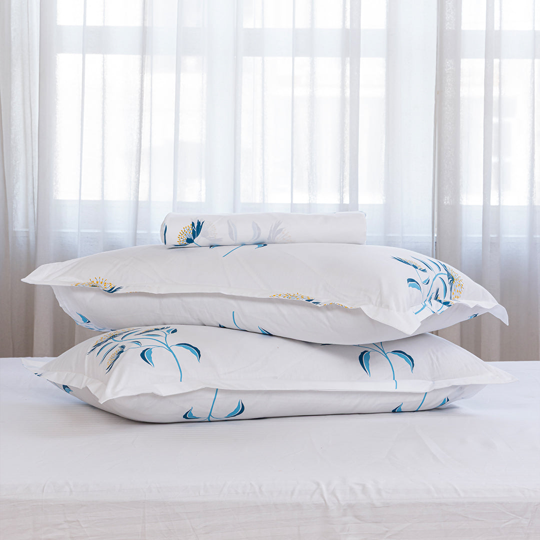 Wild Grace Flower - Floral Fitted Sheet (Turquoise & Blue)
