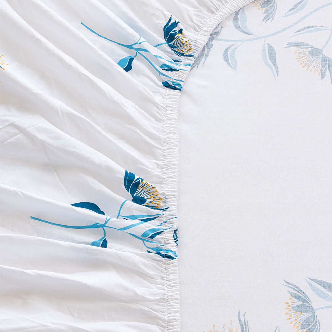 Wild Grace Flower - Floral Fitted Sheet (Turquoise & Blue)