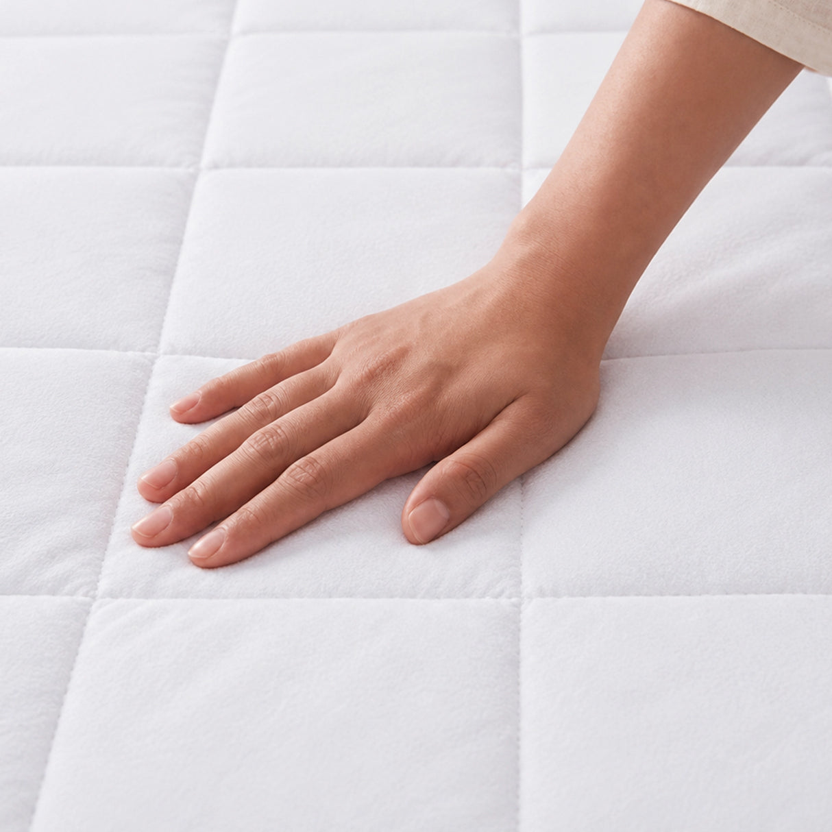 Ombre - Pure Shield Quilted Mattress Protector (White)