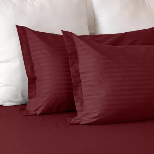Maroon pillow cover