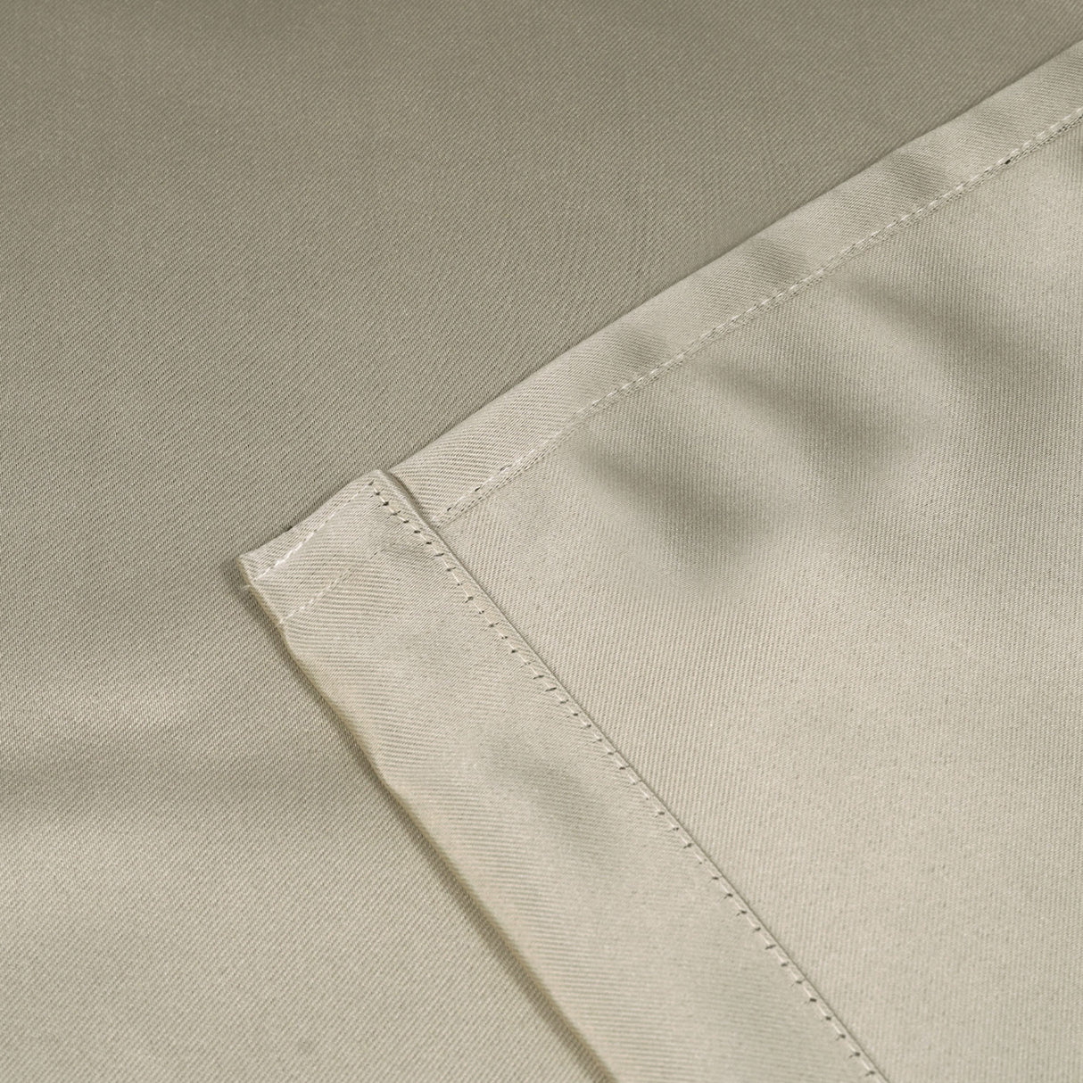 Solid Curtain